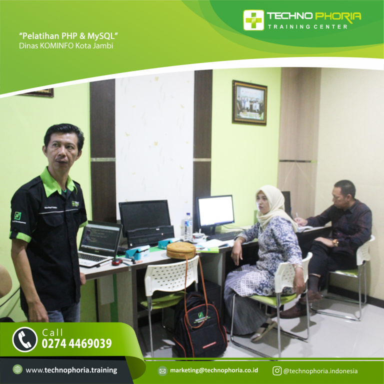 Diskominfo Kota Jambi mengikuti pelatihan “Building Web Application with PHP and MySQL”